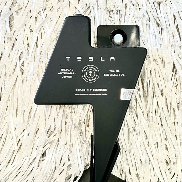 Tesla Black Mezcal Bottle Decanter. (Empty!) - Picture 3 of 4